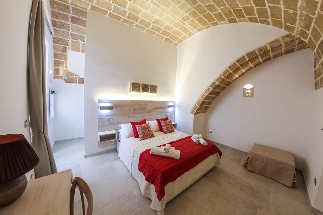 לינה וארוחת בוקר גאליפולי Clara Domus מראה חיצוני תמונה